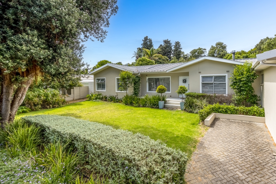 4 Bedroom Property for Sale in Kenridge Western Cape